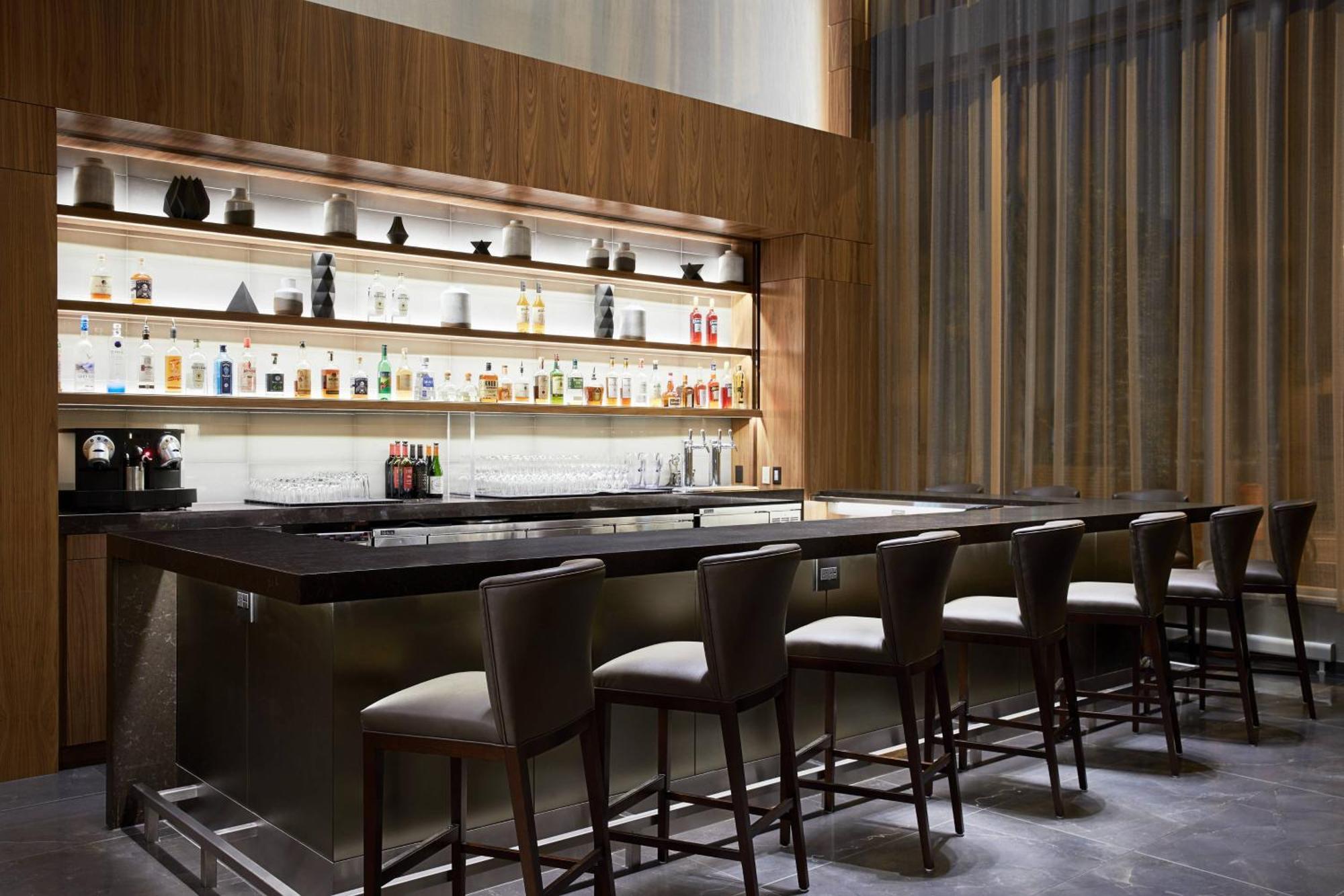 Ac Hotel By Marriott Madison Downtown Экстерьер фото