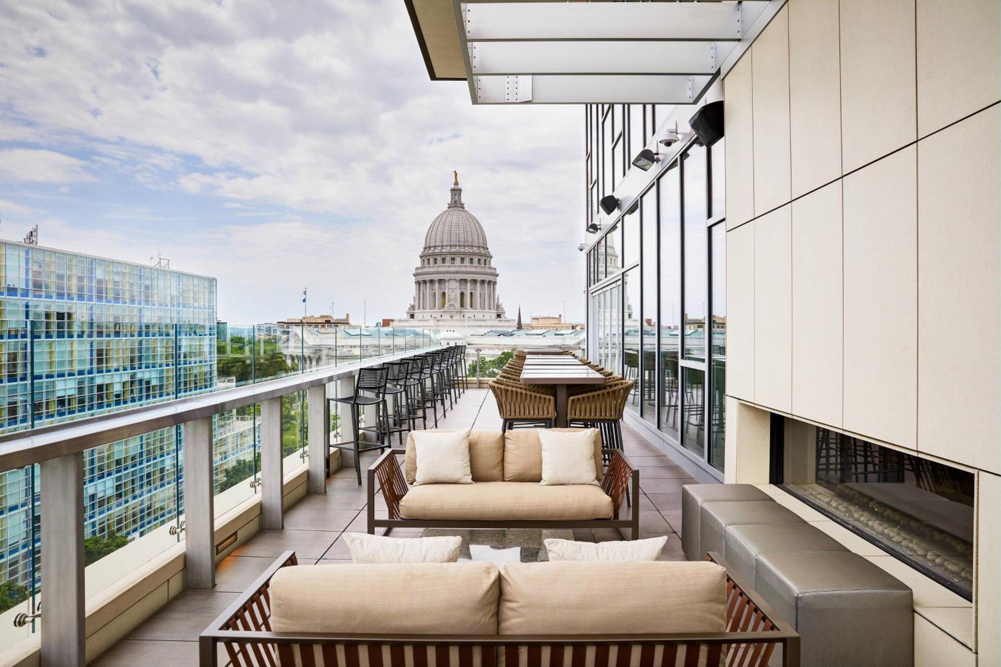 Ac Hotel By Marriott Madison Downtown Экстерьер фото